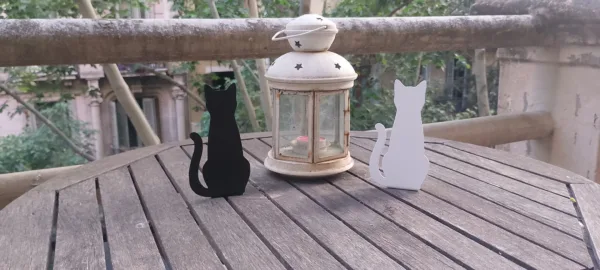 Silueta de Gato Decorativa en Acero | Blanco o Negro - Diseño Minimalista