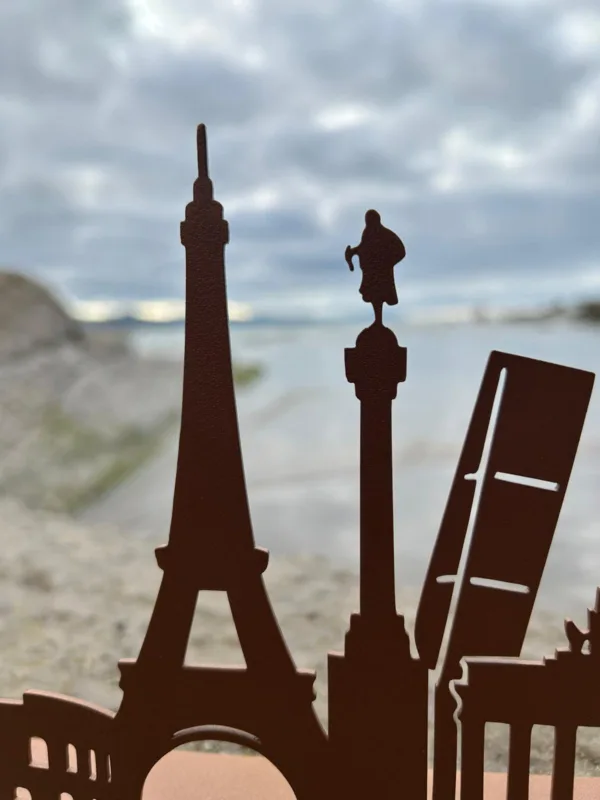 Skyline Europa Decoración: La Esencia del Continente en una Pieza Única